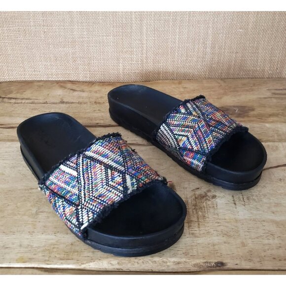 Frye Lily Boho Woven Jacquard Fray Wedge Slide Sandals Southwestern SZ 8 - Picture 3 of 11